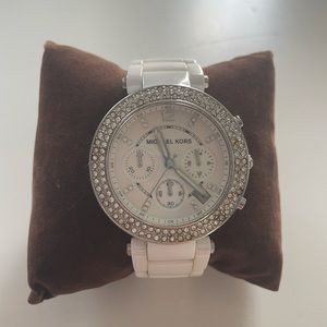Michael Kors Women's MK5188 Runway White Watch